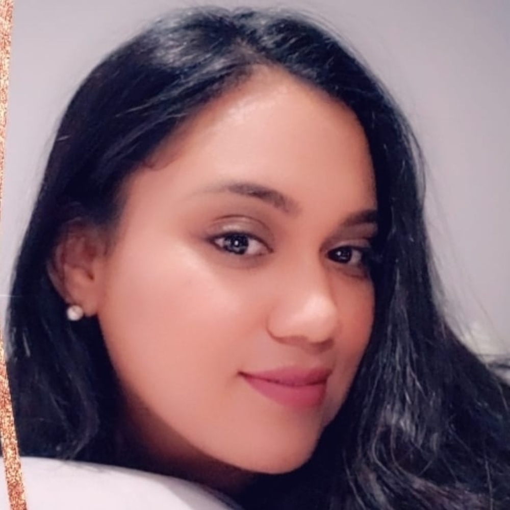 Meet your Posher, Maria